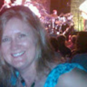 Meet your Posher, Caroline